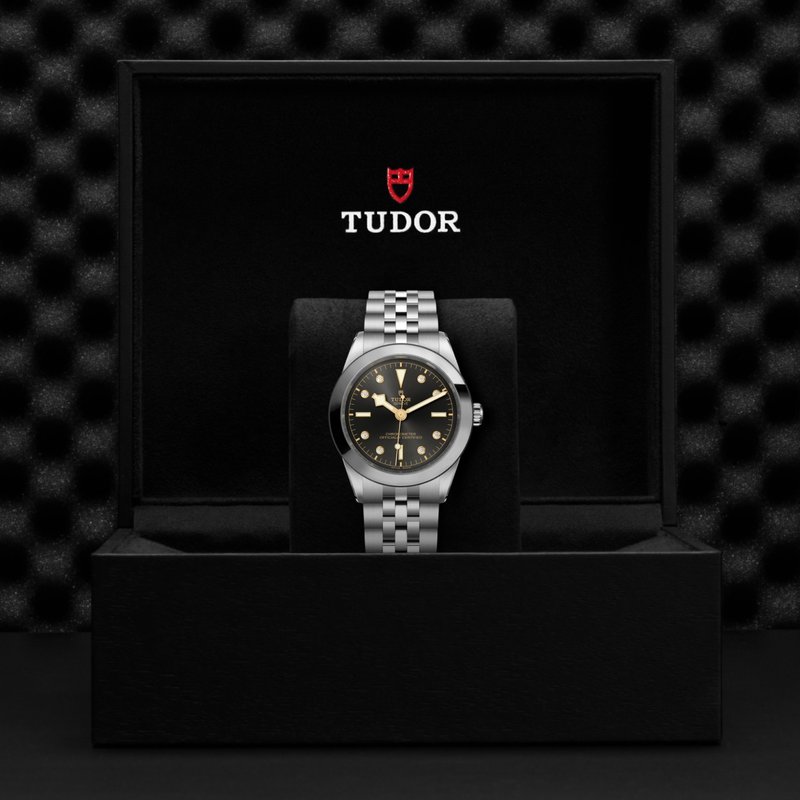 TUDOR Black Bay One 39 M79660-0004 - Loring & Co.