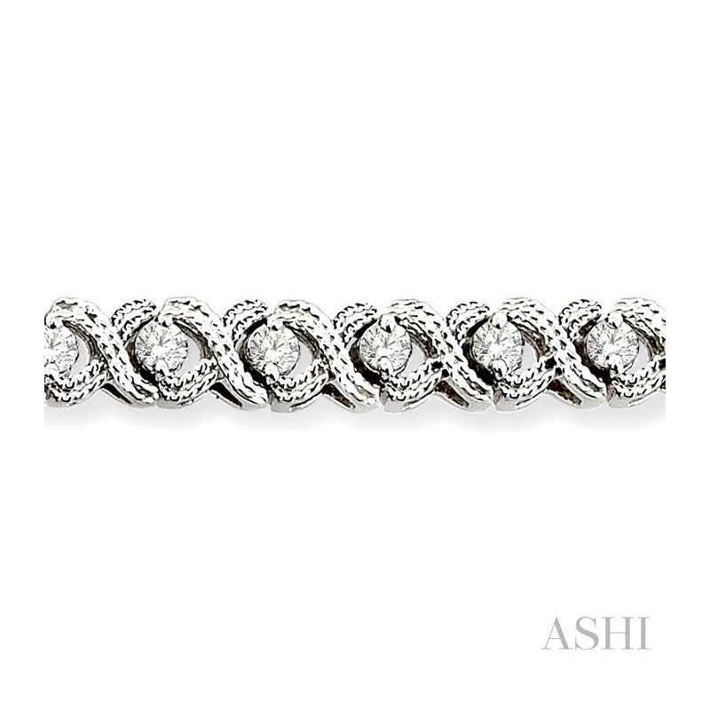 ASHI 'X' Shape Diamond Bracelet 74031DDTXW - Diamond District