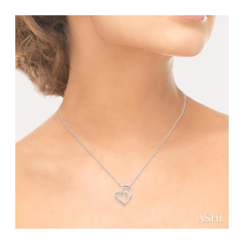 ASHI Silver Heart Shape Diamond Fashion Pendant ASHI Silver Heart Shape Diamond Fashion Pendant