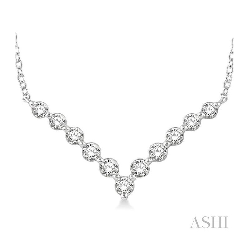 ASHI Chevron Diamond Necklace 996JHPJFGNKWG - Pattons Jewelry