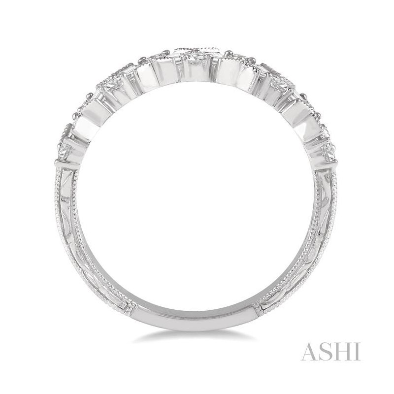 ASHI Scatter Zig-Zag Baguette Diamond Fashion Band