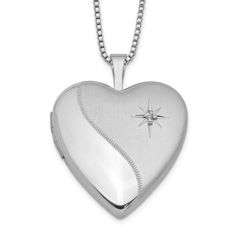 Sterling silver gold plated 20mm locket. Sterling silver gold plated 20mm locket.