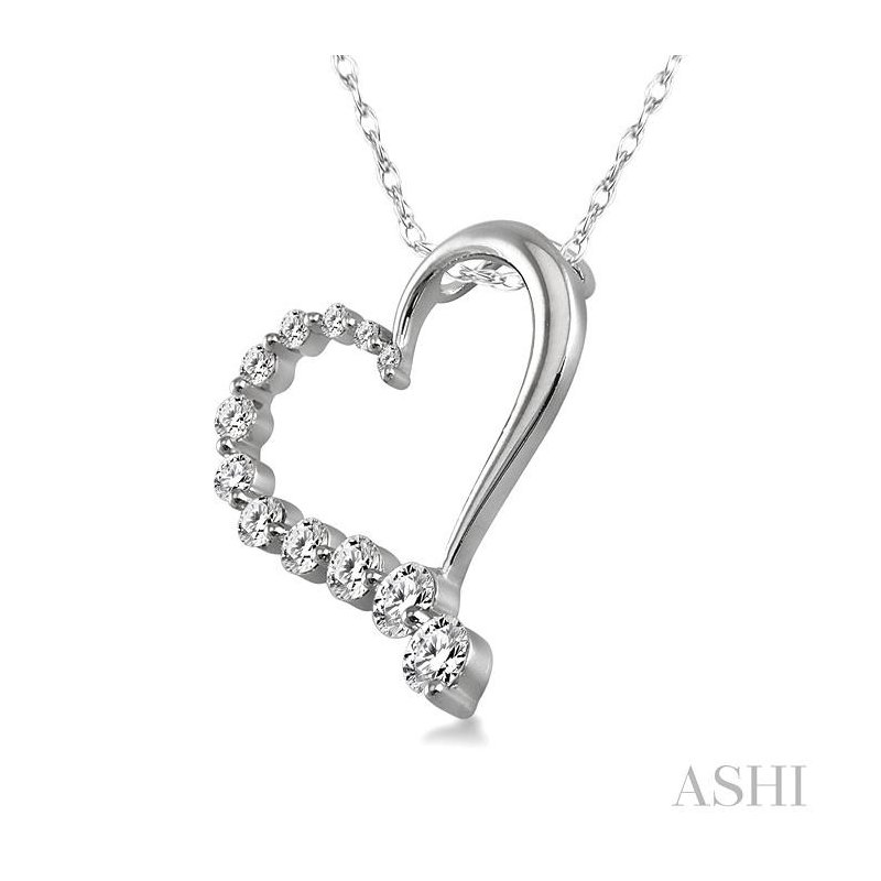 ♡ダイヤ♡ ASHI Heart Shape Half Journey Diamond Fashion Pendant